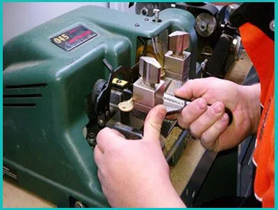 Altamonte Springs FL Locksmiths Store Altamonte Springs, FL 407-986-7625 - 1-18